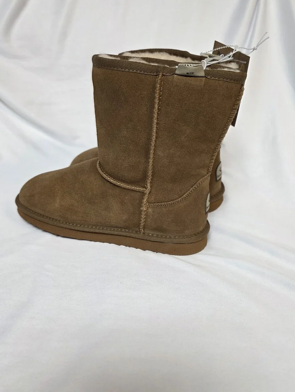 Bearpaw Youth Eliza Chestnut Boots Size 4